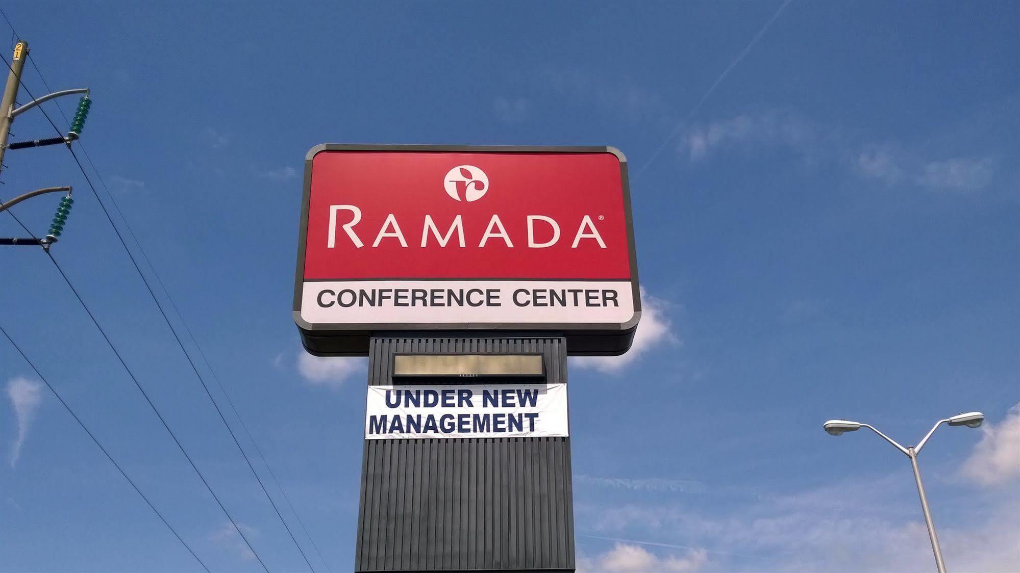 Ramada By Wyndham & Suites Warner Robins Exterior photo